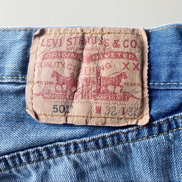 Levi Original 501 Cut Off Denim Shorts Sz 30 - Picture 9 of 11